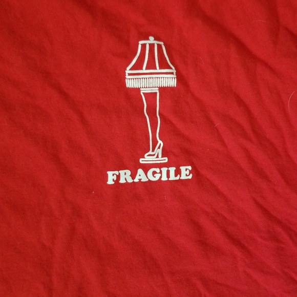 Red lamp tshirt - Picture 2 of 3